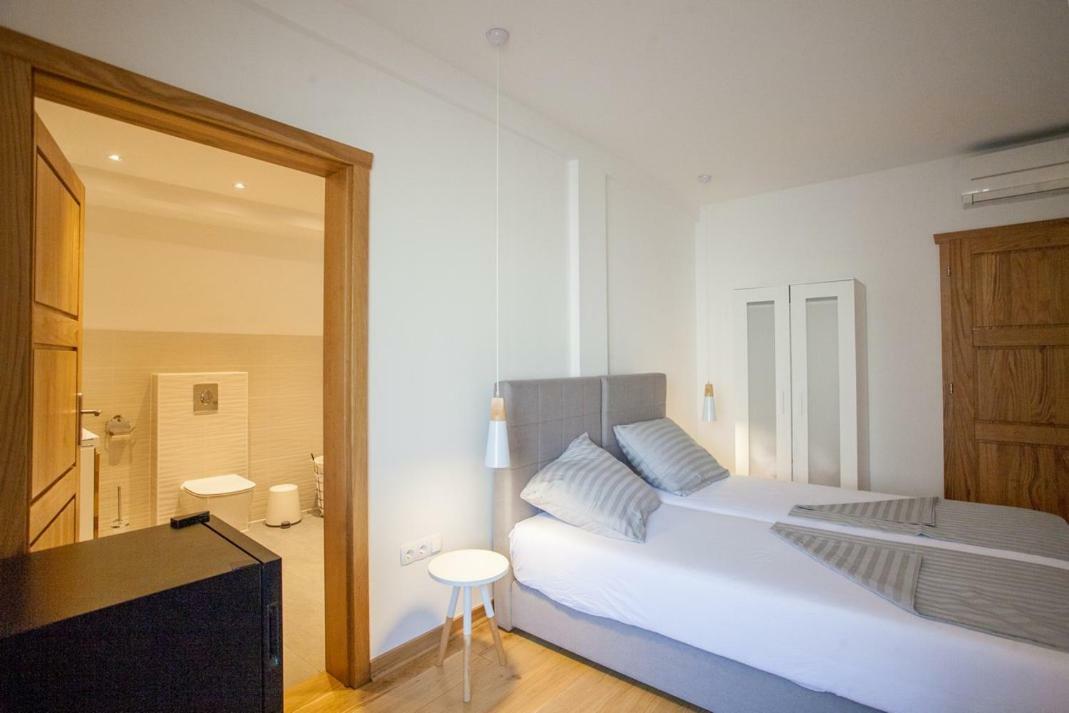 Bella Vista Suites エクステリア 写真