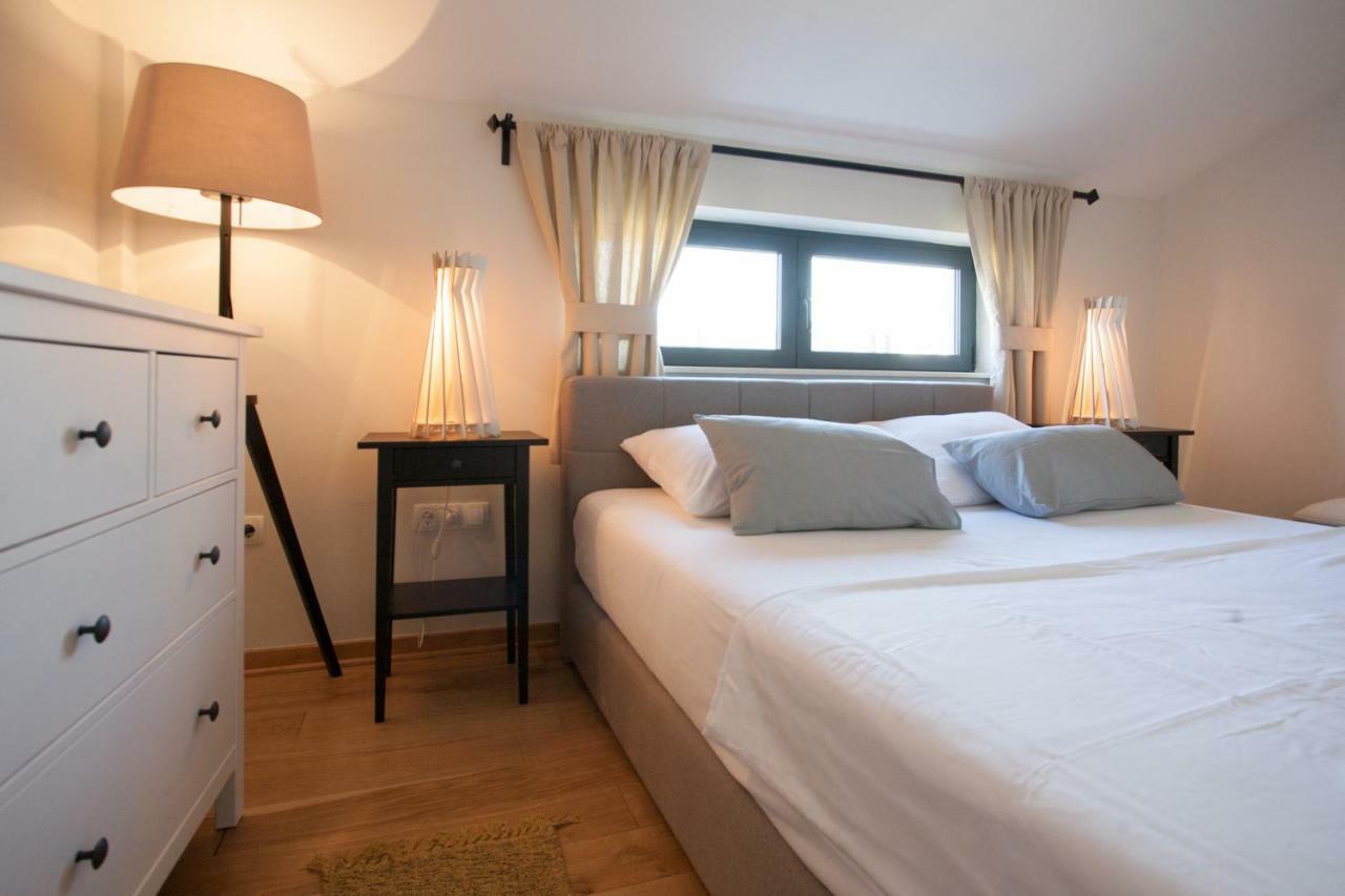 Bella Vista Suites エクステリア 写真