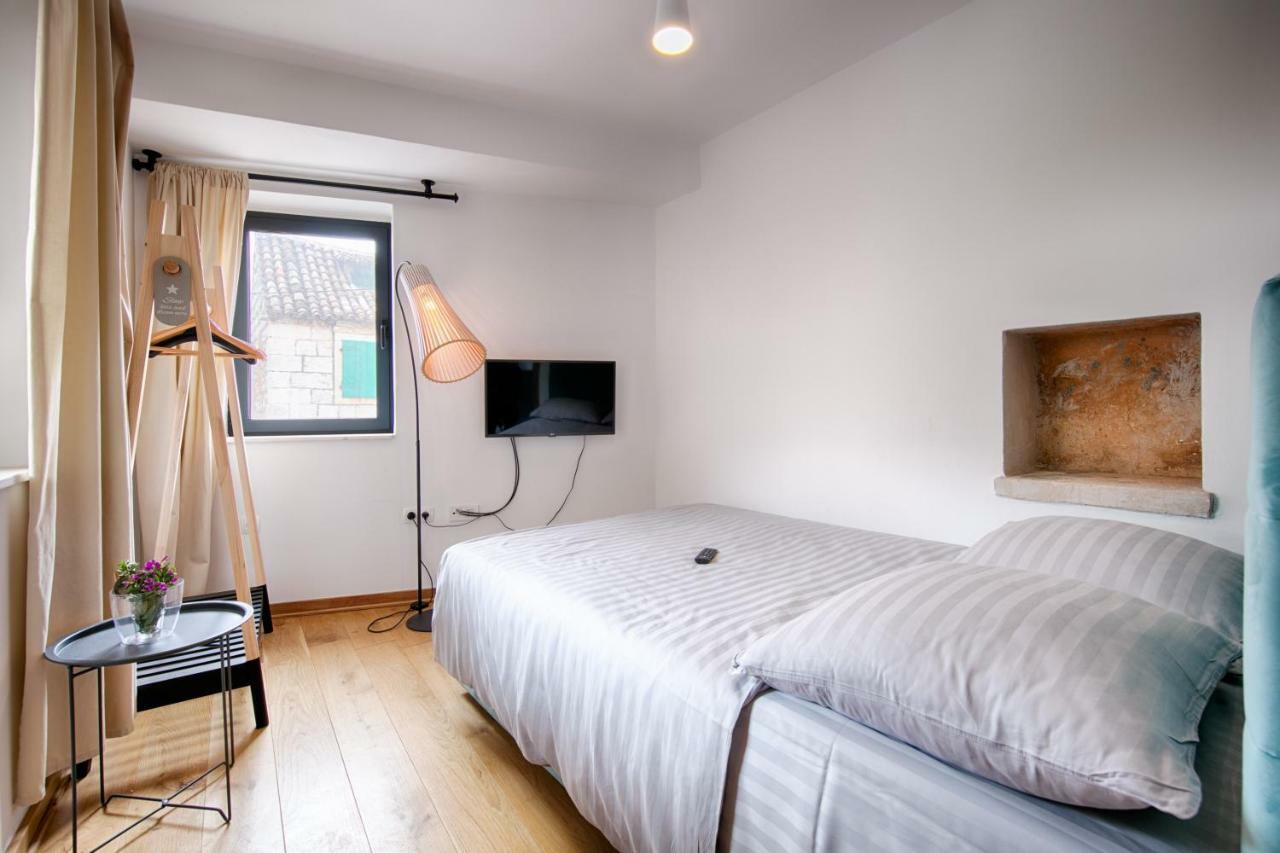 Bella Vista Suites エクステリア 写真